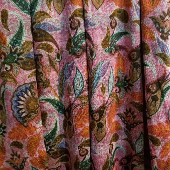LuLaRoe Madison. Pink floral/knee-length skirt. S - Picture 2 of 4